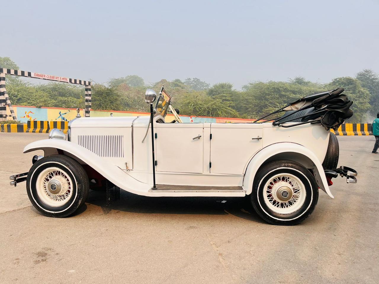 Luxury Car